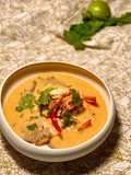 Tom Yam Kung - sopa de langostinos y leche de coco
