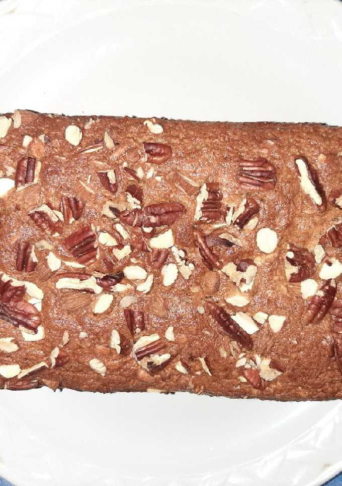 Una foto de Pan de plátano avena y frutos secos