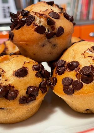 A picture of Vegan Yogurt Muffins with Chocolate Chips 🧁🍫🏳️‍🌈.