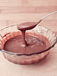 Una foto de "Nutesana" crema saludable de frutos secos y chocolate