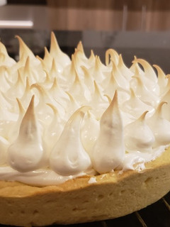 Una foto de Mini pie de limón