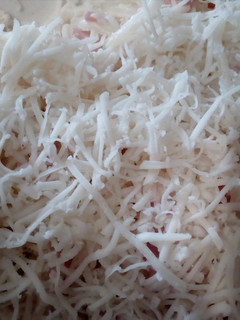 Tejszínes spagetti felvágottal recept fotója