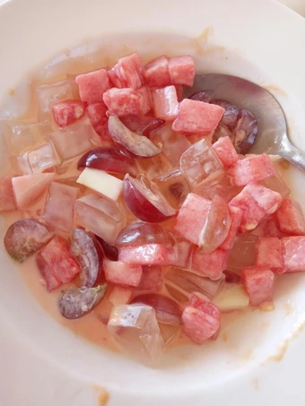 Cara Simple Membuat Resep  Salad Anggur Semangka Simple yang Enak Banget, Enak