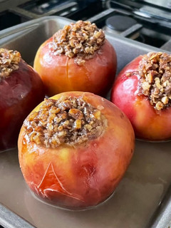 A picture of Classic Baked Apples 🍎.