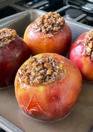 A picture of Classic Baked Apples 🍎.