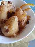 Pere cotte con marsala, frutta secca e cannella