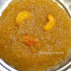 A picture of Wheat rava kesari.