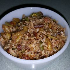 A picture of "Honey" Nut Mix.
