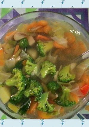 Foto resep Sup brokoli..segeerrr