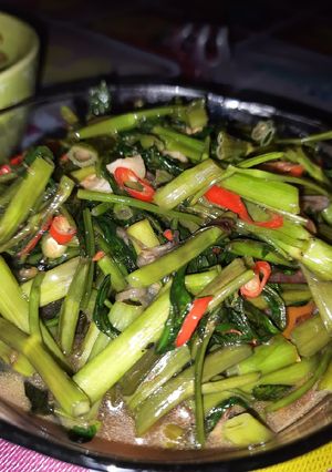 Foto resep 11) Cah Kangkung Saus Tiram Praktis