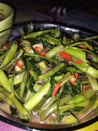 Langkah Mudah untuk Membuat Resep Cah Kangkung Saus Tiram Praktis yang Lezat Sekali Anti Ribet, Mantap
