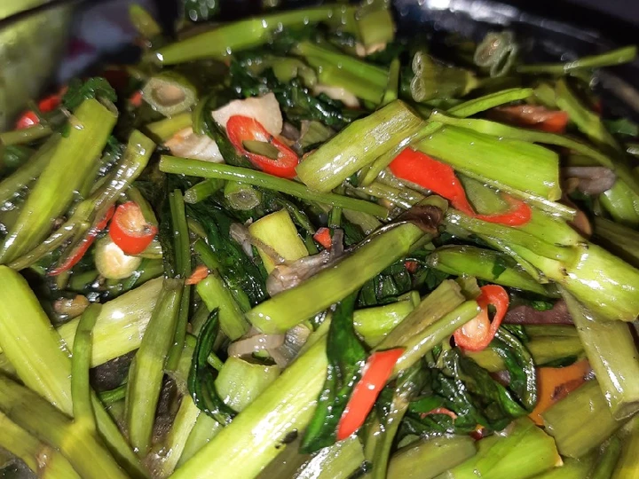 Langkah Mudah untuk Membuat Resep Cah Kangkung Saus Tiram Praktis yang Lezat Sekali Anti Ribet, Mantap