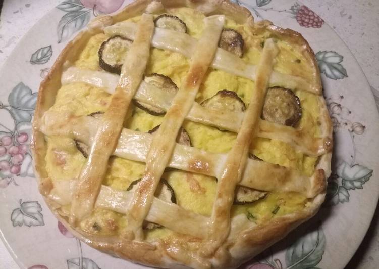 Salmon, saffron and vegetable pie