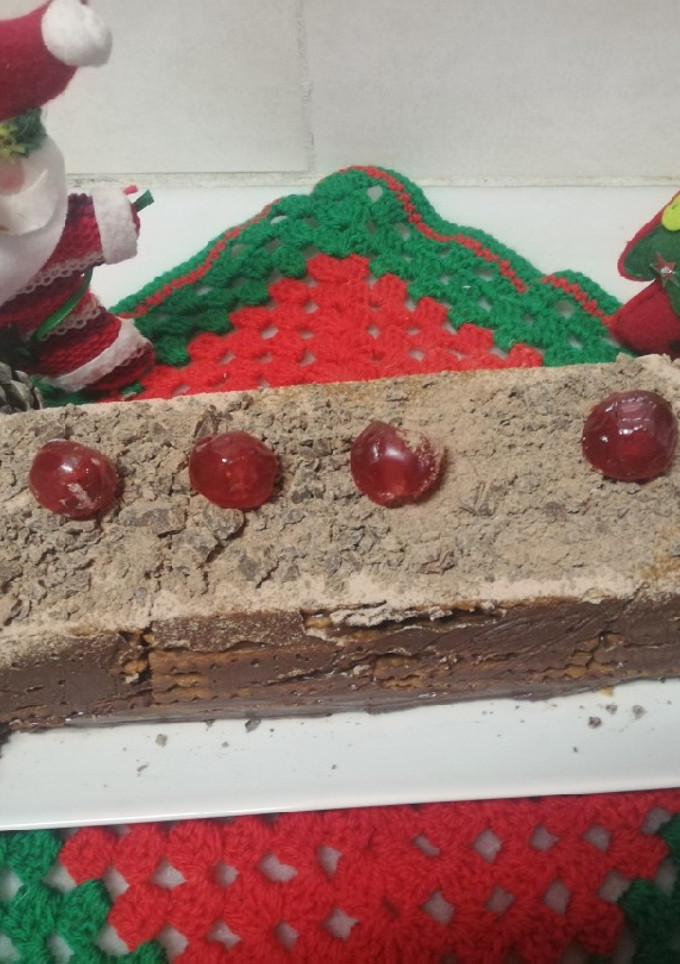 Una foto de Tarta de chocolate y café con galletas