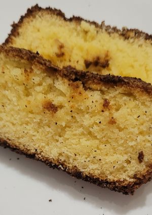 Una foto de Budín de limón 🍋