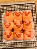 Piggy Pull-Apart Bread