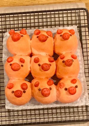 A picture of Piggy Pull-Apart Bread.
