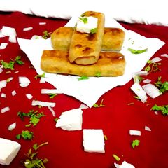 Paneer Paratha Roll A picture of Paneer Paratha Roll.