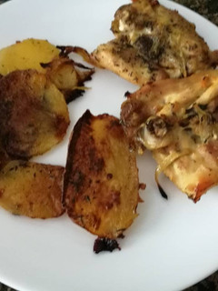 Una foto de Pollo al horno