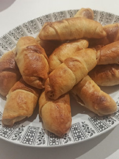 Una foto de Cachitos de jamón con Thermomix