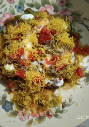 રગડા પેટીસ(Ragda patties Recipe in Gujarati) રેસીપી મુખ્ય ફોટો