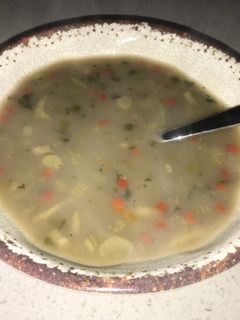 Una foto de Sopa vegetariana de caldos varios