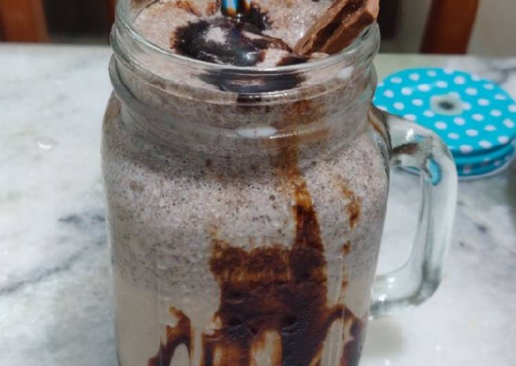 Oreo thick smoothie