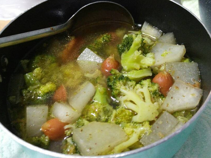Resep: Sop LoBroSis with bumbu indomie Simpel