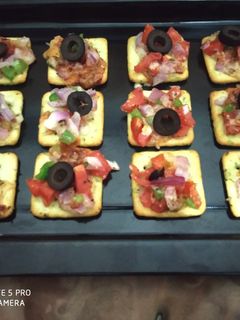 ચીઝ ક્રેકર (Cheese Cracker Recipe In Gujarati) રેસીપી મુખ્ય ફોટો