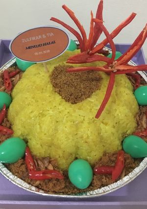 Foto resep Ketan kuning serundeng