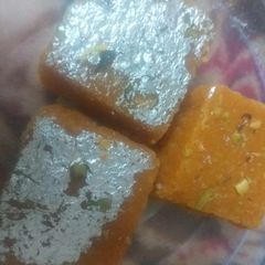 A picture of Besan burfi.