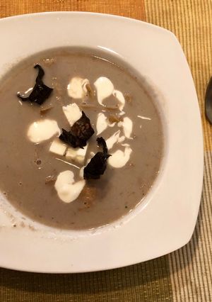 Una foto de Crema de frijol