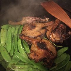 A picture of Duck legs keto.
