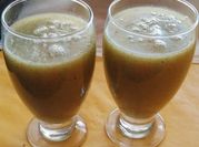 Una foto de jugo de kiwi
