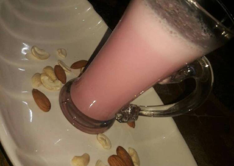 Recipe of Perfect Rose milkshake