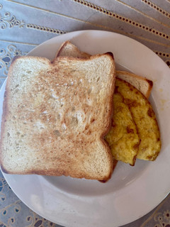 Foto resep Roti Telur Simple Breakfast