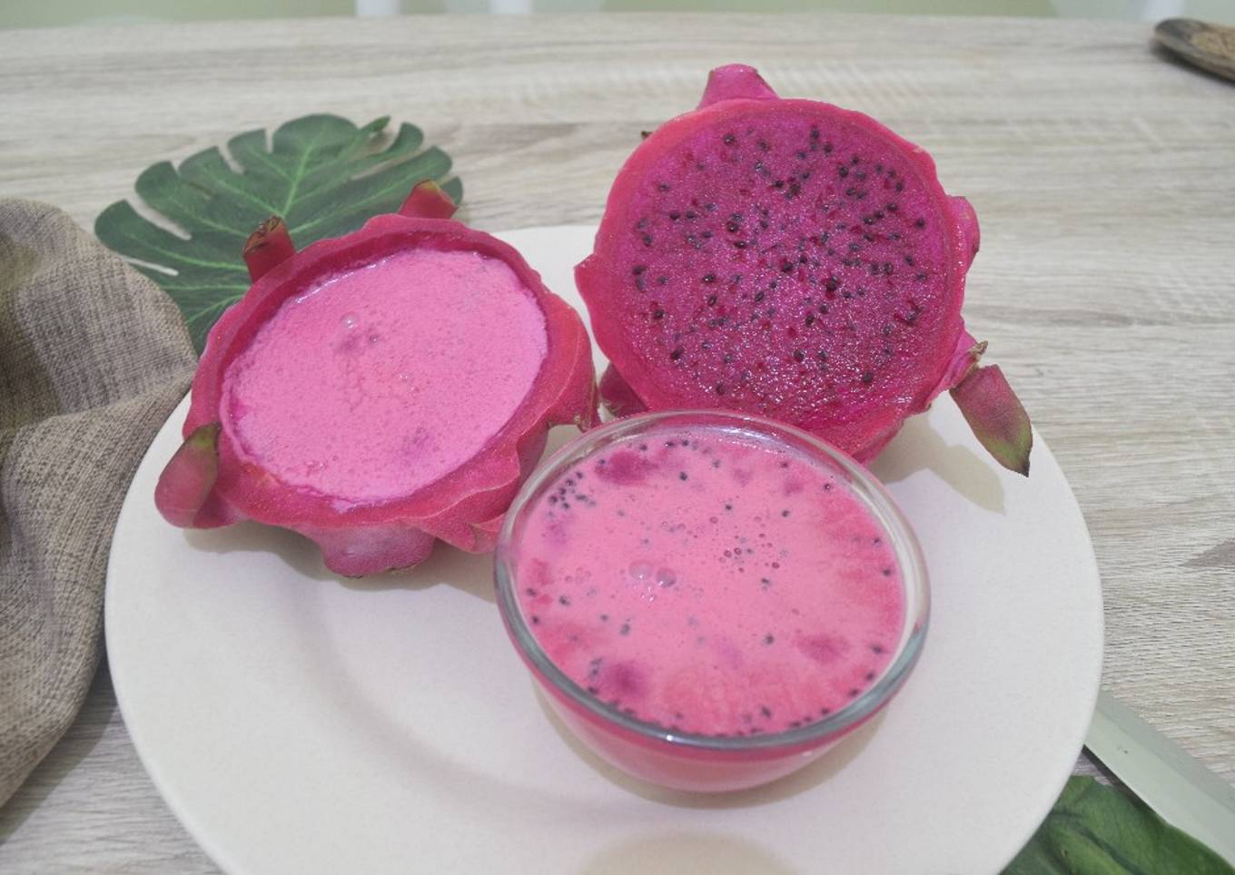 Puding Susu Buah Naga Simple Enak