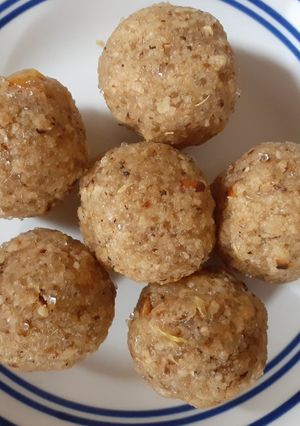 A picture of Chapati Ladoo.