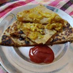 A picture of Cabbage paratha.