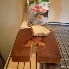 A picture of Ugali cake.