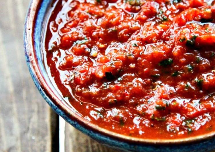 Restaurant Style Chipotle Salsa