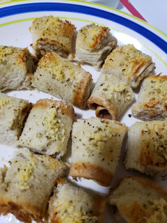 Una foto de Rollitos con pasta de pollo champiñón de la Miryan