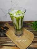 Corn milk matcha