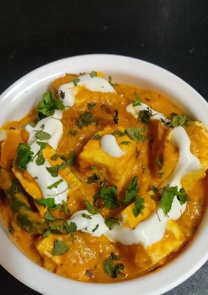 A picture of Paneer lasooni.