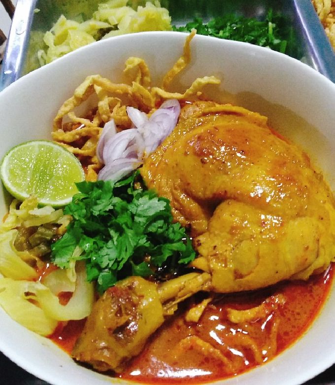 รูปของ ข้าวซอยไก่ #รักบ้านเกิด