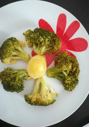 Foto principal de Brócoli con patatas para bebés (receta BLW)