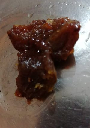 A picture of Lemon sweet pickle.