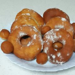 A picture of Doughnuts.