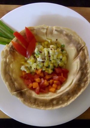 A picture of Roti salad bowl Microwave recipe.