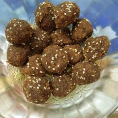 A picture of Coconut Laddu With Date Palm Jaggery.